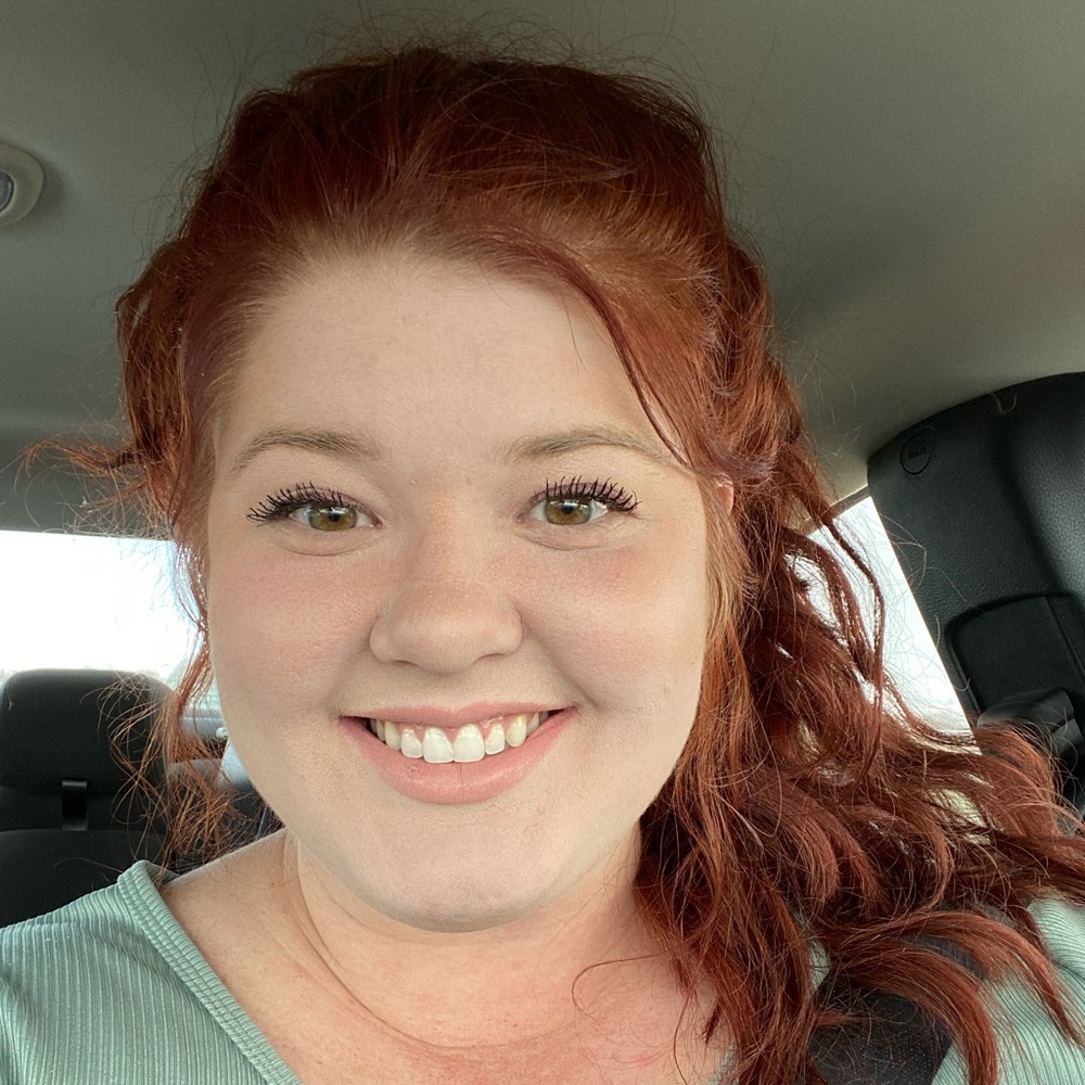 Meet your Posher, Marissa